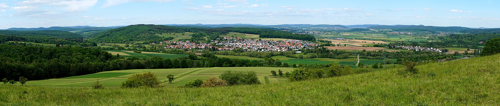 Blick vom Altenberg bei Lollar 🔍