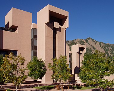 The National Center for Atmospheric Research in Boulder, Colorado by I. M. Pei (1963–67)