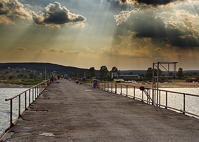 The pier at Shkorpilovtsi.