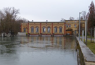 Alle Lechkanäle führen am Ende des vereinigten Stadt- und Proviantbachs zum Wasserkraftwerk Wolfzahnau