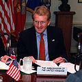 Christopher Meyer British Ambassador to the United States (1997-2003)
