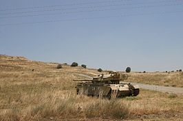 Een achtergelaten Israëlische tank in de Golanhoogten die tijdens de Jom Kipoeroorlog op Syrië werden veroverd.