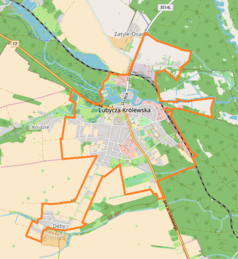 Mapa konturowa Lubyczy Królewskiej, w centrum znajduje się punkt z opisem „Parafia Matki Bożej Różańcowej”