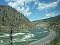 Trans-Canada Highway am Thompson River („Avalanche Alley“; deutsch „Lawinen-Allee“)