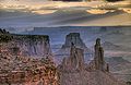 Canyonlands Ulusal Parkı La Sal Dağları'nda gündoğumu