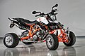 15. Egy Németországban KTM SM990-es supermoto-ra épített, egyedileg gyártott kvad LC8-as motorral. (javítás)/(csere)