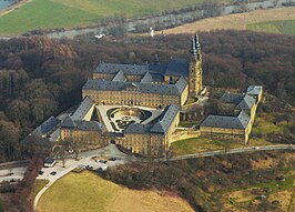 Het complex vanuit de lucht