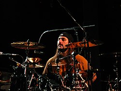 Mike Portnoy, az Adrenaline Mob dobosa