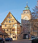 Wimpelinhof (Museum) und das Obere Tor: 1555 beim Schloss erstellt