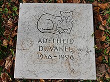 Adelheid Duvanel (1936–1996) Schriftstellerin und Malerin. Prominentengrabfeld auf dem Friedhof am Hörnli