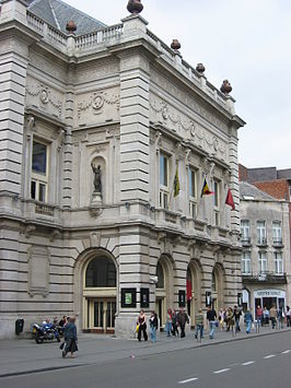 De Leuvense stadsschouwburg 30CC op de Bondgenotenlaan