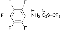 Strukturformel von Pentafluorphenylammoniumtriflat