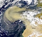 Sahara-Staub über den Kanarischen Inseln