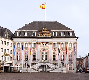 Bonn eski belediye binası