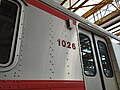 1026 numaralı aracın kodu, trenin ilk penceresinin yanında