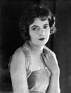 Lois Wilson