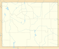 Mapa konturowa Wyomingu, na dole znajduje się punkt z opisem „Rawlins”