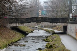 Die Plainbrücke über dem Alterbach