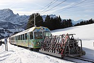 Zug mit Vorstellwagen bei Villars-sur-Ollon Golf, 2010