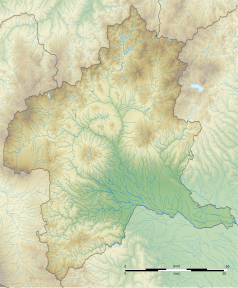 Mapa konturowa Gunmy, blisko centrum na dole znajduje się punkt z opisem „Maebashi”