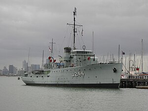 HMAS Castlemaine