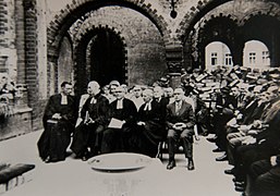 50. Kirchweih­fest 1952 in der zerstörten Kirche