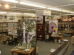 The interior of the Louisville Stoneware visitors center (2008)