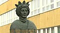 statuie a reginei Elisabeta Szilágyi