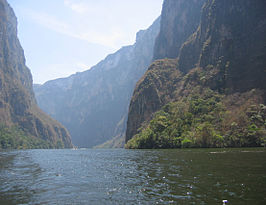 De Usumacinta op de grens van Mexico en Guatemala