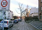 Hertzstraße westwärts der Fontanestraße zum alten Werkseingang