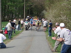 A mezőny a 2008-as Liège–Bastogne–Liège versenyen