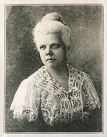 Mrs. Sammuel H. Russell, sixth president of the Detroit Study Club