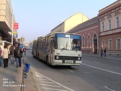 Ikarus 280-as busz a vonalon