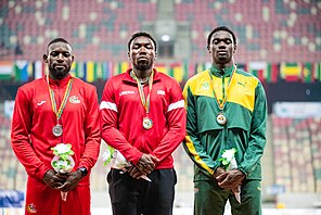 Joseph Fahnbulleh (Mitte) bei den Afrikameisterschaften 2024 in Douala