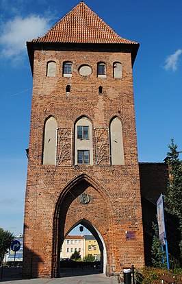 alt=De Mariënwerder Poort in Prabuty locatie = Zuidelijke ingang van de binnenstad van Prabuty