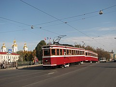 LM-33 at Staro-Nikolsky bridge in Saint Petersburg