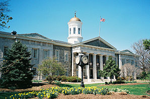 Das Baltimore County Courthouse in Towson, seit 1972 im NRHP gelistet[1]