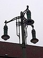 Bogenlampen-Kandelaber am Rathaus Tempelhof, Detail, 2020