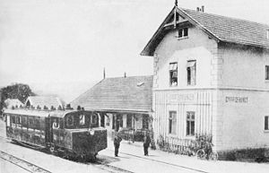 Einer der Dampftriebwagen 40 oder 41 im Bahnhof Groß Gerungs