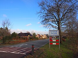 Zuidwestelijk plaatsnaambord Kortwoude.