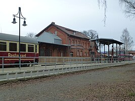 Nachgestalteter Bahnhof Duderstadt von der Gleisseite