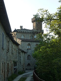 Castello Bonifacci Vallenquinában