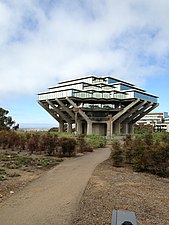 Geisel Library, San Diego, California, US, by William Pereira, 1970[254]