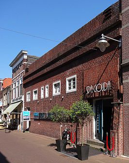 Het pand van het voormalige badhuis aan de Lange Groenendaal in Gouda anno 2013