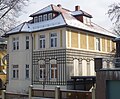 Villa mit Einfriedung