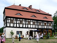 „Dom Kołodzieja“ (Stellmacherhaus) in Zgorzelec, Polen: Geschossbau mit Streben