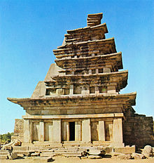 Ruine des westlichen Steinpagode des ehemaligen Tempels Mireuksa