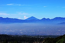 Danau purba Bandung, sekarang menjadi kota Bandung diatasnya