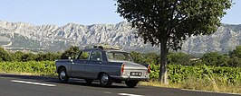 De weg in de buurt van Aix-en-Provence