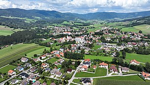 Yspertal mit dem Ort Altenmarkt im Vordergrund